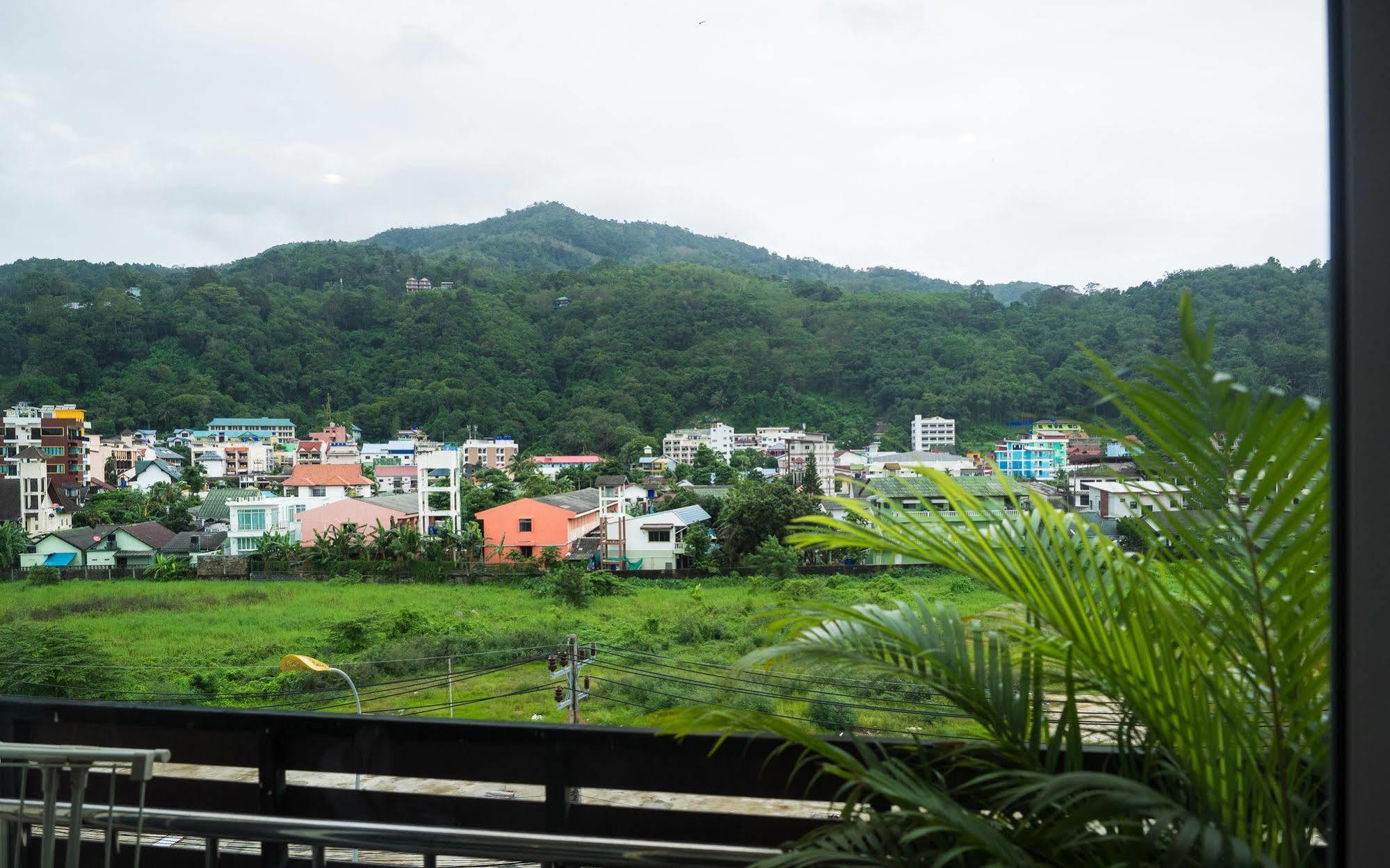 Tree Hug Home Patong Exterior foto
